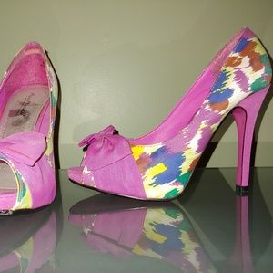 Anne Michelle Heels